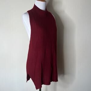 360 Cashmere Maroon Mock Neck Sleeveless Sweater